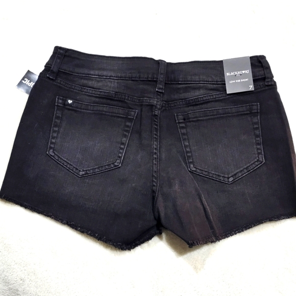 Lace‑Up Raw Hem Black Jean Shorts – by Blackheart Hot Topic Distressed Sz 7 - Picture 2 of 7
